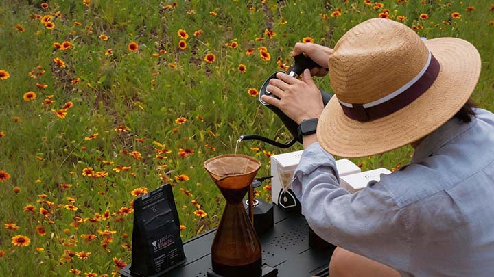 How to Choose the Best Camping Coffee Kit: A Practical Guide to Gear, Packaging, and Sustainable Brewing