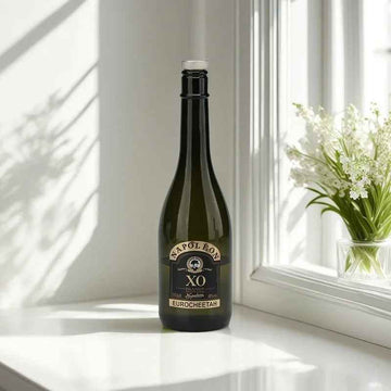 Close-up of premium custom wine label texture showing high-quality gold foil printing detail